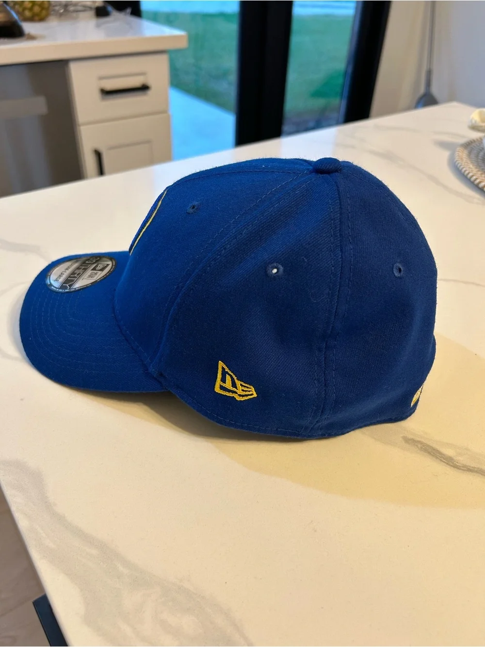New Era Milwaukee Brewers Blue and Yellow Baseball Cap with Embroidered